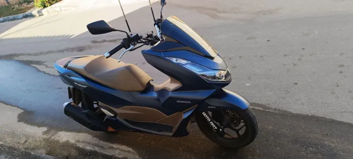 Vende-se Honda PCX 160 dlx azul ano 24 único dono 