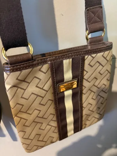 Bolsa Tommy Hilfiger