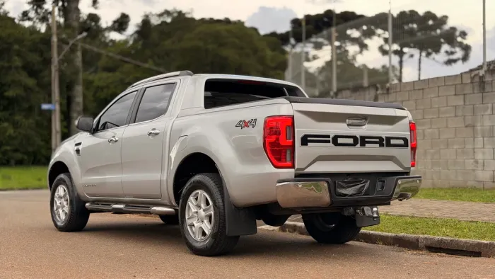 Ford Ranger Limited 3.2 20V 4X4 CD Aut. Dies. 2014