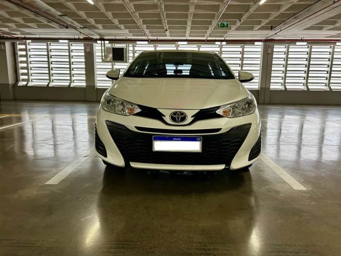 Toyota Yaris Live 1.3 Flex 16V 5P AUT 2022