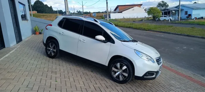 Peugeot 2008 Griffe 1.6 Flex 16V 5P Aut. 2016