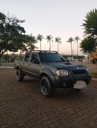 Nissan Frontier Se/se Strik/one CD 4X4 2.8 Dies 2003