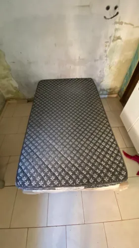 Cama de solteiro