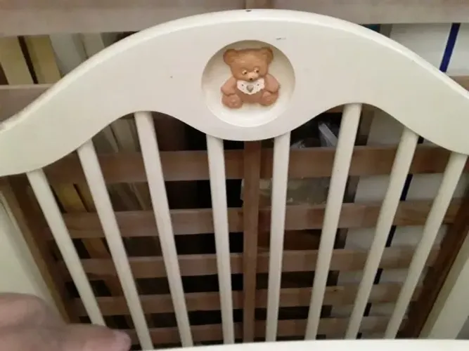 Berço Maciço