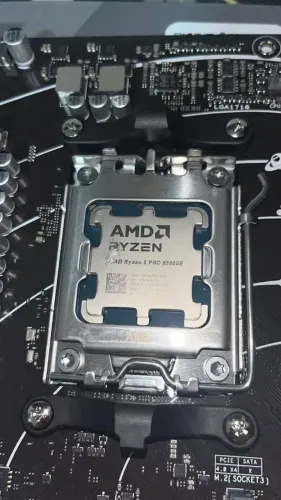 Processador AM5 Ryzen 5 pro 8500GE