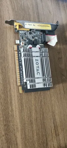 Zotac G210 1GB 64bit DDR3
