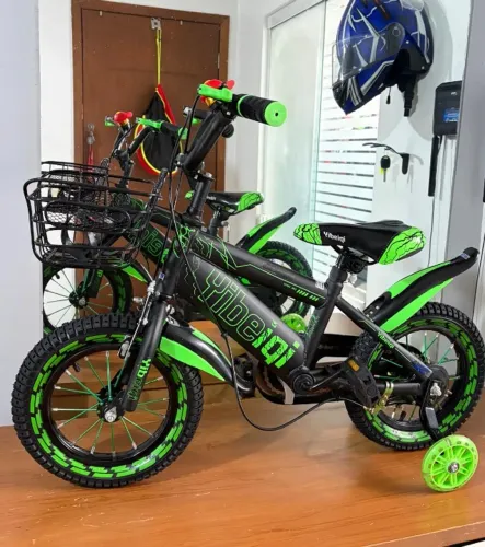 Bicicleta Infantil na Cor Azul