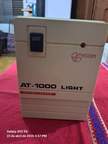 ESTABILIZADOR ANTIGO - METRON AT-1000 