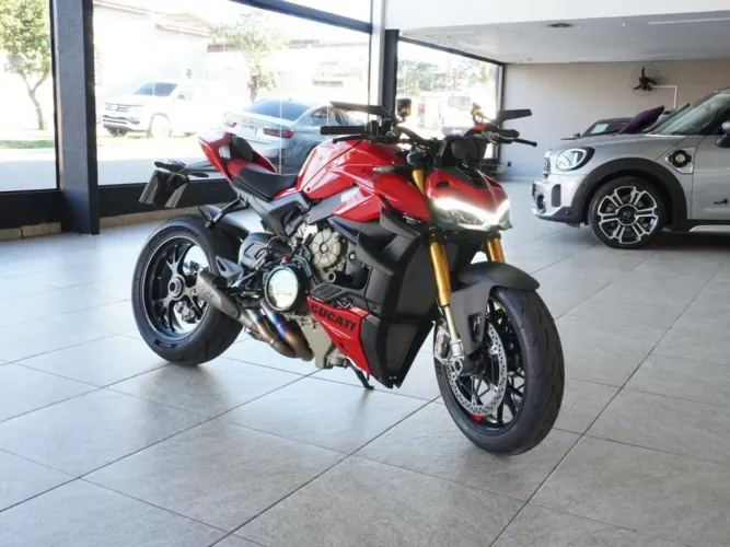 Ducati Streetfighter v4 s 1103cc 2023