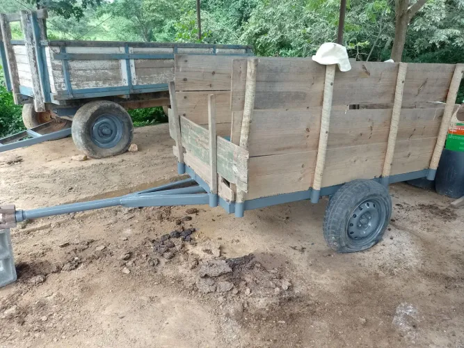 Carretinha para trator