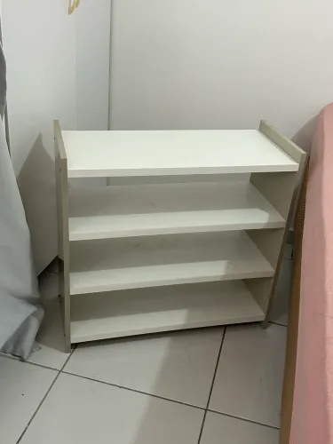 Estante/prateleira 