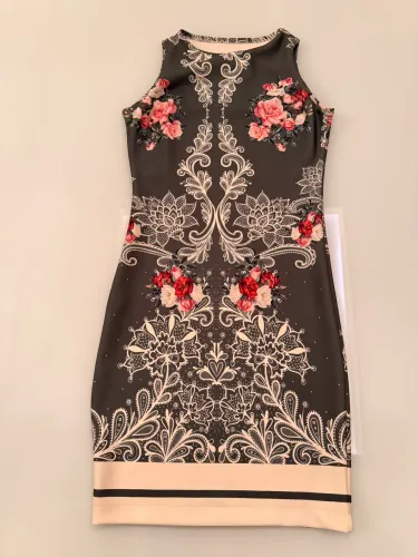 VESTIDO ESTAMPADO FLORAL - USADO 2X