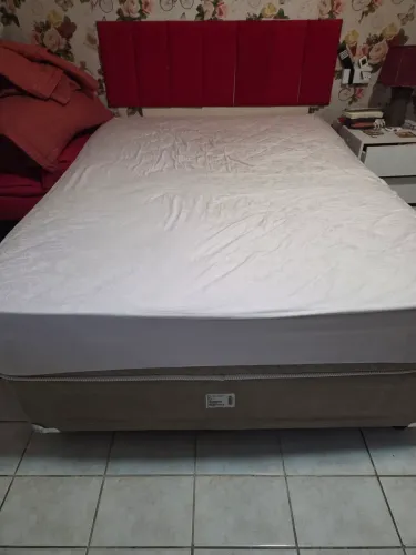 Vendo Cama Box Casal alta qualidade