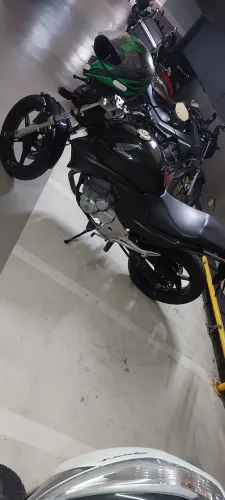 Cb300 2012 sem leilão ou simistro