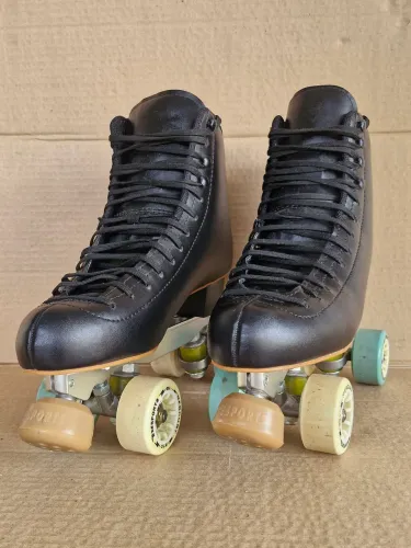Patins RYE 43 - Semi Profissional