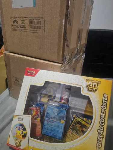 Case pokemon 30 anos 6 caixas promoção