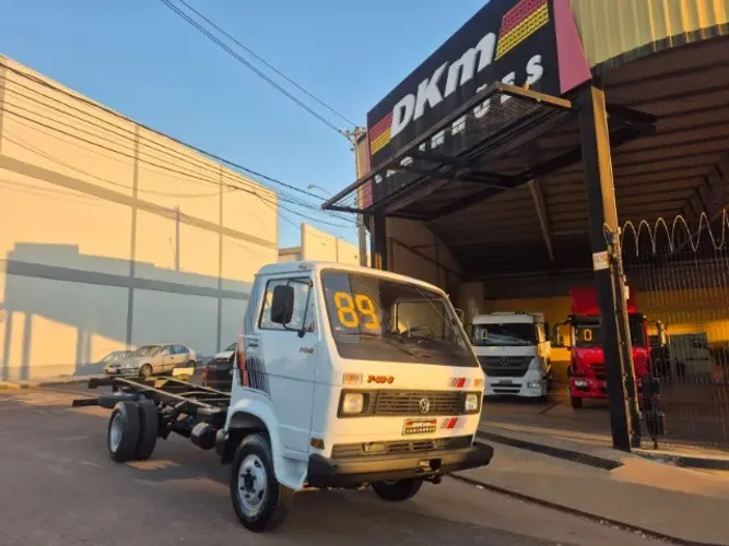 VW 7.90 S ano 1989 motor MWM X 10 chassi
