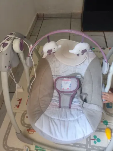 Cadeirinha de balanço