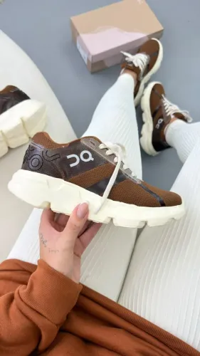 Tênis OnCloud Runing Sintético Feminino Caramelo Disponível 34 AO 39 Entregas/Envios