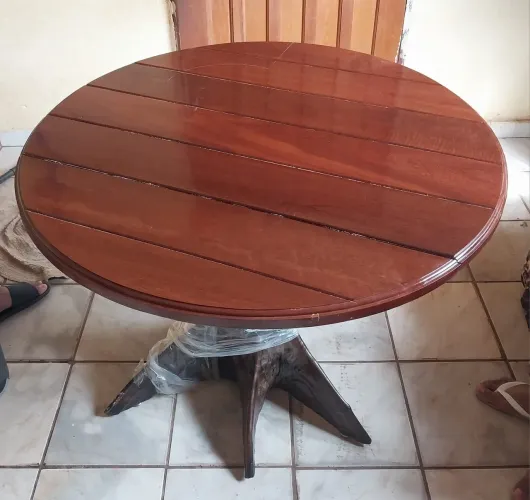 Mesa pouco utilizada