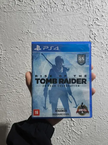 Rise Of Tomb Raider PS4