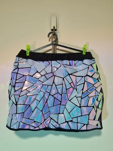 Saia plus size metalizada