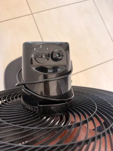Ventilador de Mesa Ventisol Turbo Premium 50cm Bronze - 6 Pás