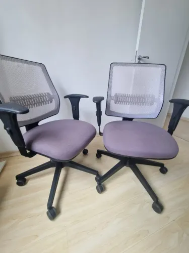 2 Cadeiras Uni Flexform de Escritório