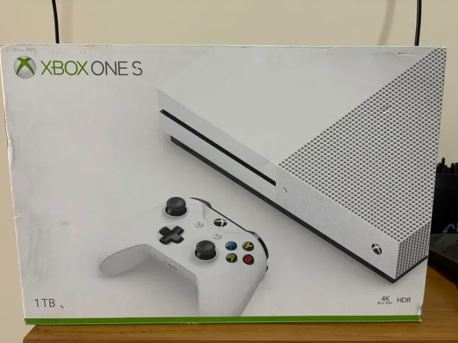 Xbox One S 1tB