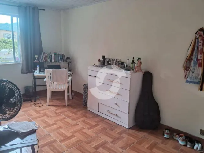 Casa com 5 dormitórios à venda, 90 m² por R$ 630.000,00 - Santa Rosa - Niterói/RJ