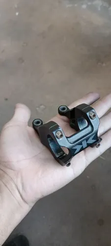 Mesinha de downhill
