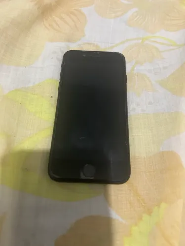 iPhone SE Usado