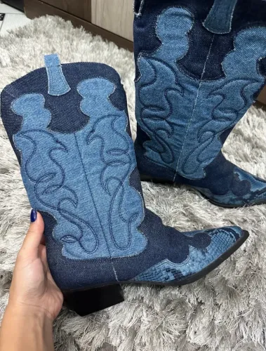 Bota Western Arezzo