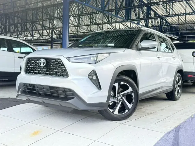 Toyota Yaris Cross XRE 1.5 16V 5p Aut. (Híbrido) 2026
