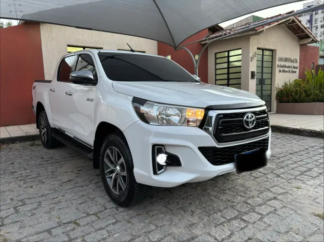 Toyota Hilux CD SRV 4X4 2.8 TDI Diesel Aut. 2020