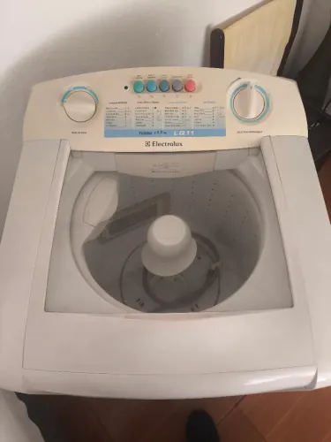 Máquina de lavar roupas Electrolux 11kls