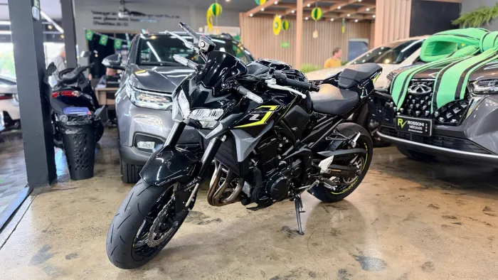 KAWASAKI Z 900