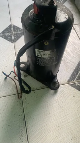 Compressor de ar condicionado 