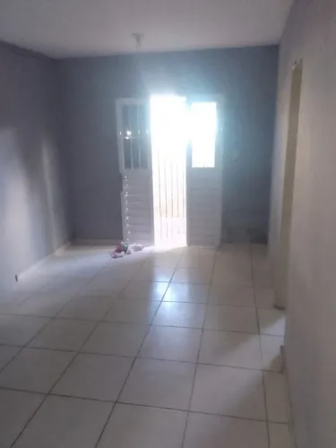 CASA PARA ALUGAR NO ZUMBI