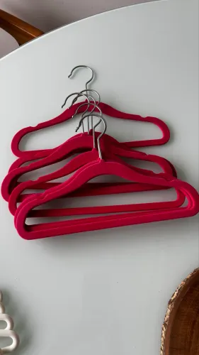 Cabides