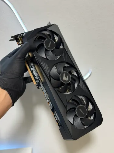 Placa de Vídeo RX 6700 XT 12GB Aorus Elite