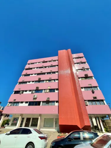 Sala disponível para venda no bairro Centro na Clinical Center, em frente a praça da bande