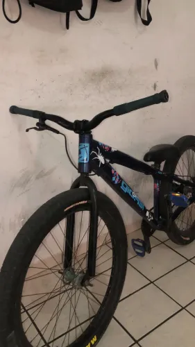 vendo garfo master, freio mt200 e guidão tipo kalin.