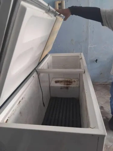 Freezer com avaria mas funcionando perfeitamente
