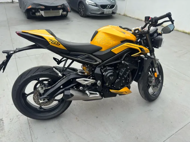Triumph Street Triple 765 RS 2025