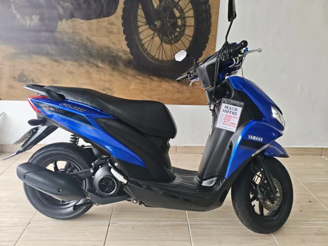 YAMAHA FLUO 125 2024 - ZERADA