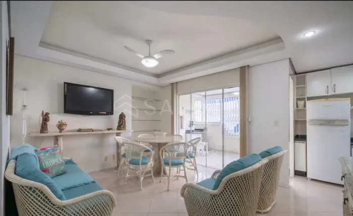 Apartamento locação anual 3 dorm. na Barra Sul
