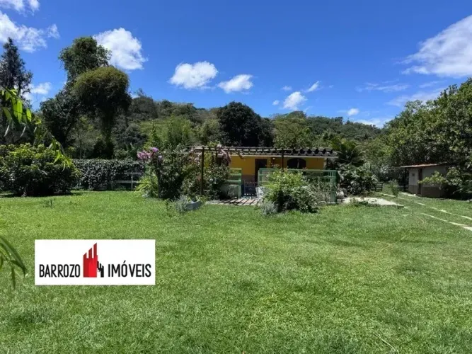 Barrozo Imóveis - Sítio a venda com 2.970 m² murado, plano, piquete reguado, área de lazer