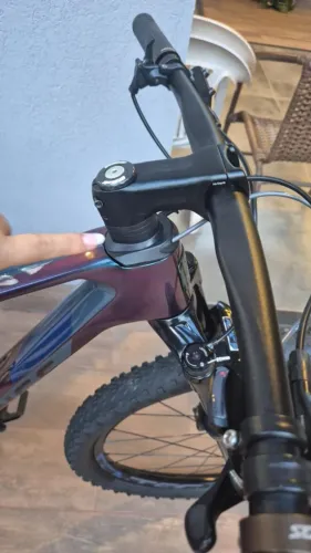 BICICLETA IMPACT CARBON PRO