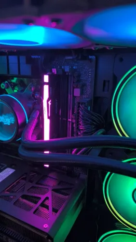 Memória RAM DDR5 16GB 6000 MT/s